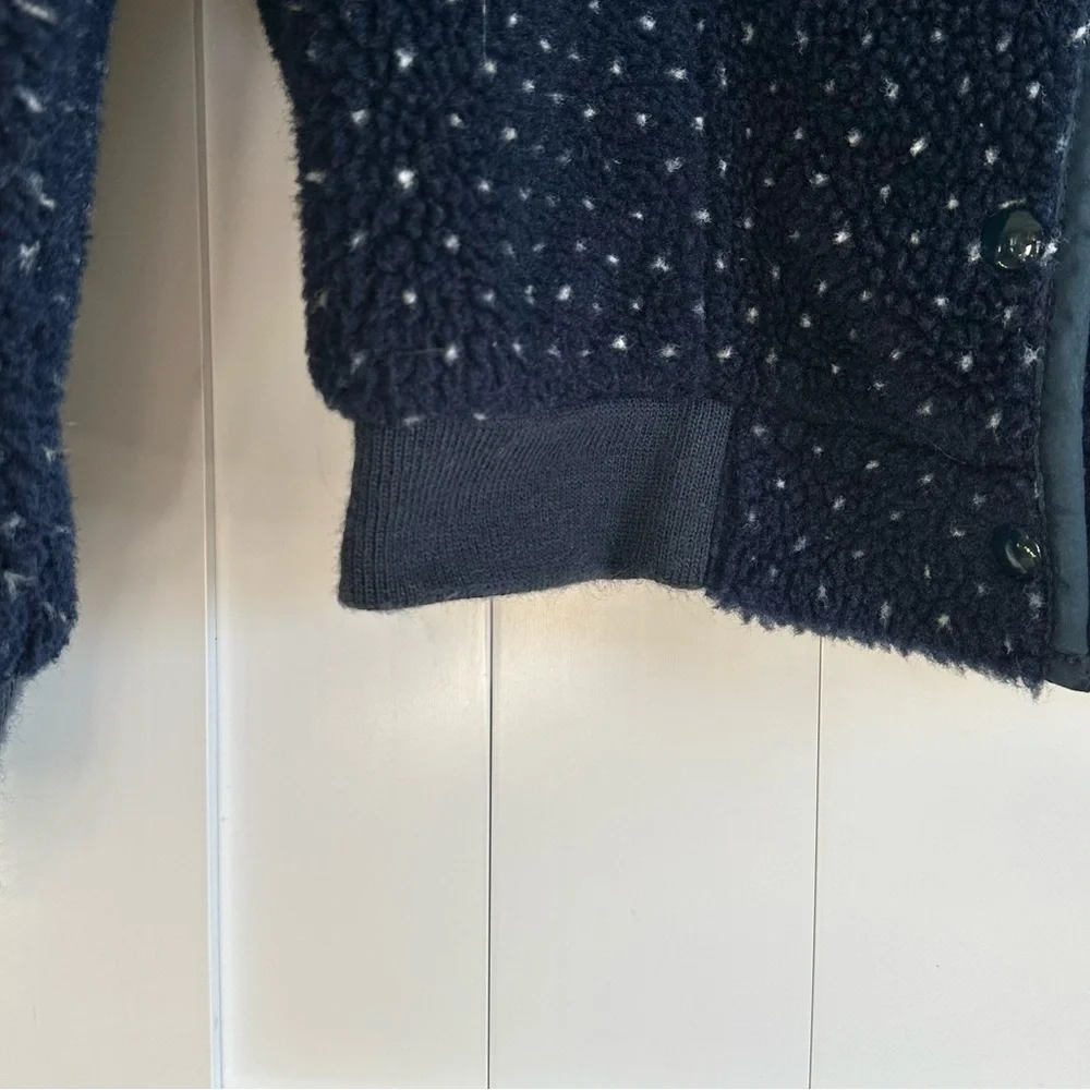 Vintage 60s/70s Woolrich Fleece Button Up Jacket Navy and White - Picture 4 of 8